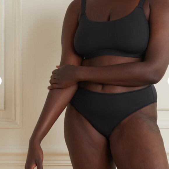 SKIMS Free Cut Mid Waist Brief - Onyx - Picture 2 of 5